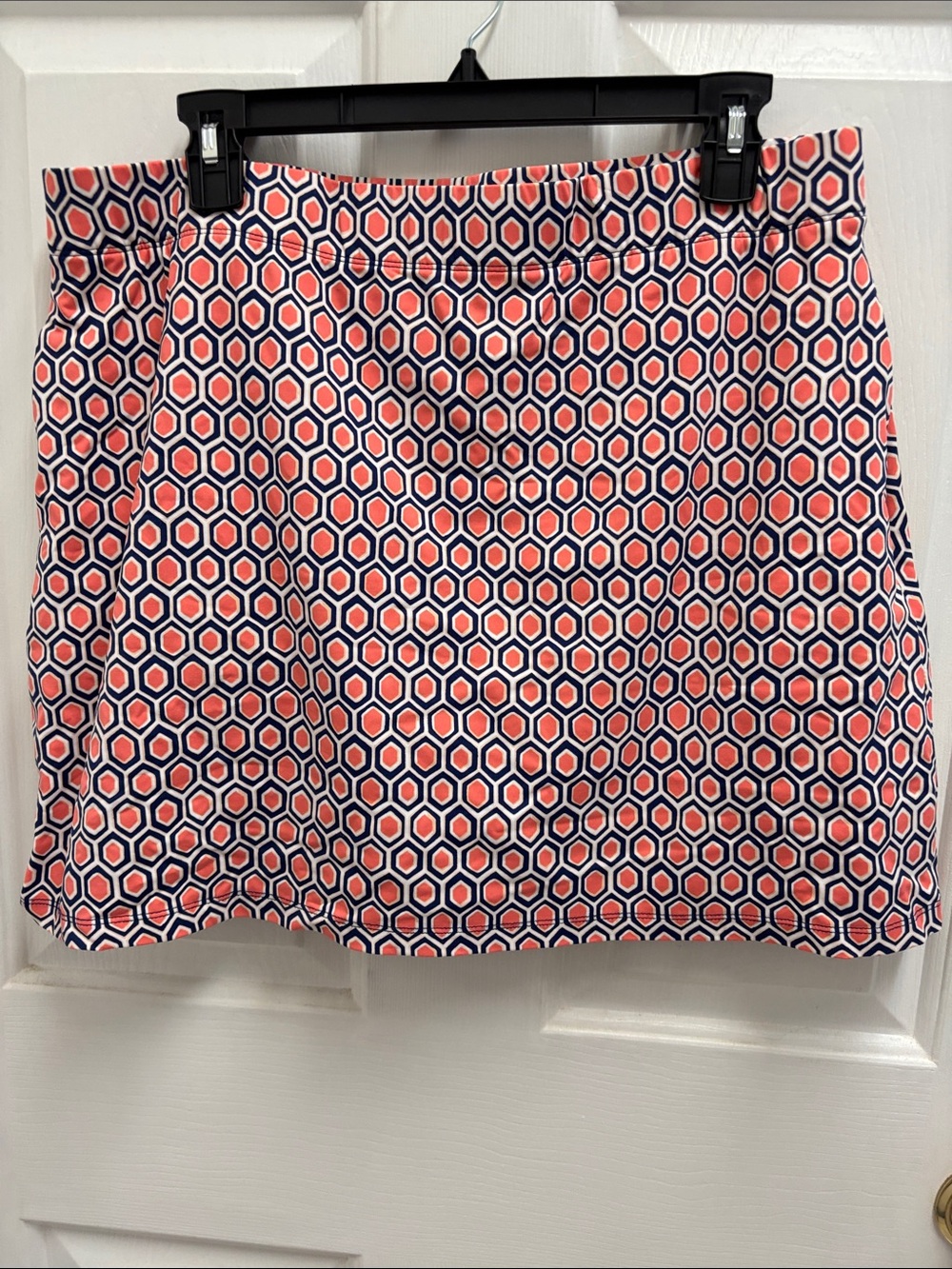 J. McLaughlin Coral and Navy Hexagon A-Line Skort